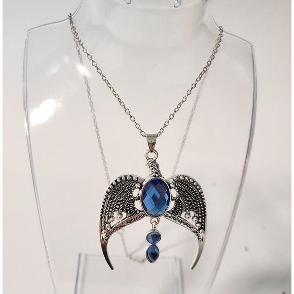 NWT Ravenclaw Lost Diadem Tiara Necklace, Silver Chain Pendant Harry Potter - Picture 3 of 6